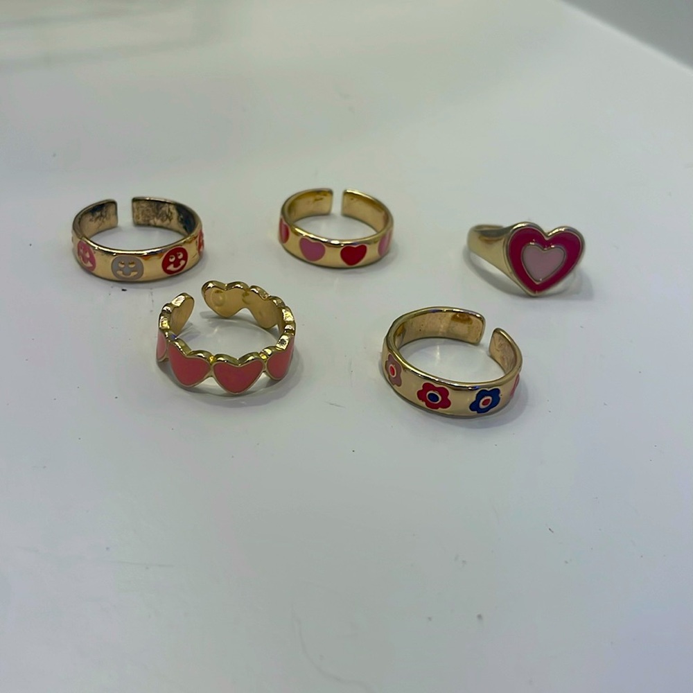Set of 5 rings + mystery surprise!